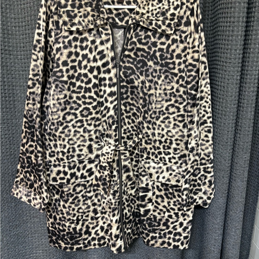 Leopard Print Women's Jacket with zip front and tie